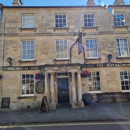 The Royal Oak Hotel Corsham Eksteriør billede